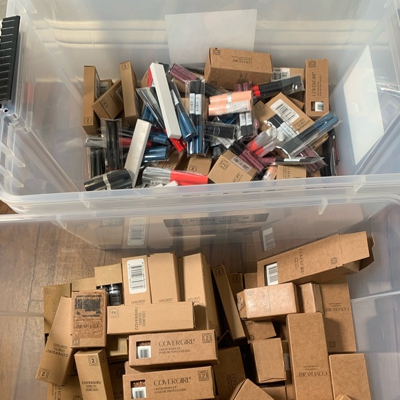 MYSTERY BEAUTY GLAM, 💄10 ITEMS💅🏽 - Picture 4 of 6